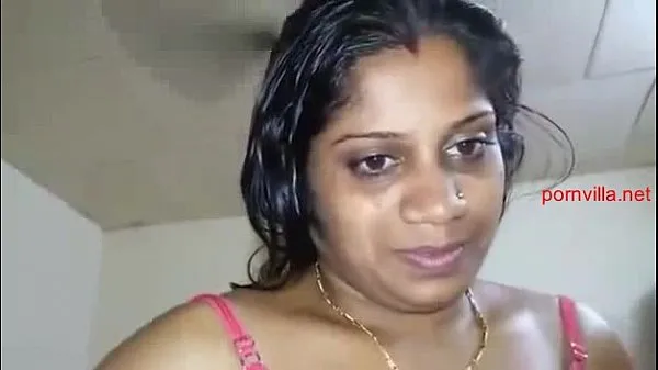 Parhaat Anumol Mallu Chechi's boobs and pussy (new parhaat videot