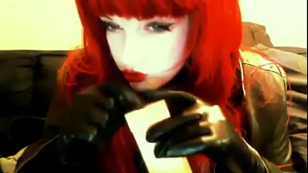 최고의 goth redhead smoking 최고의 비디오