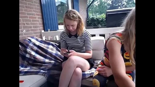 Bedste Lesbian friends dildoe themselves bedste videoer