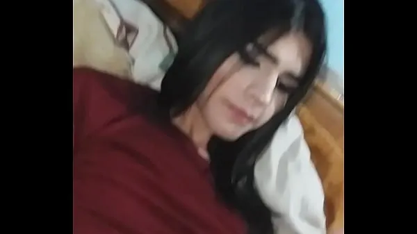 Beste Chilean wanting to end up in your mouth, jerks off until cumming all over her stomach, leaving wanting more beste video's