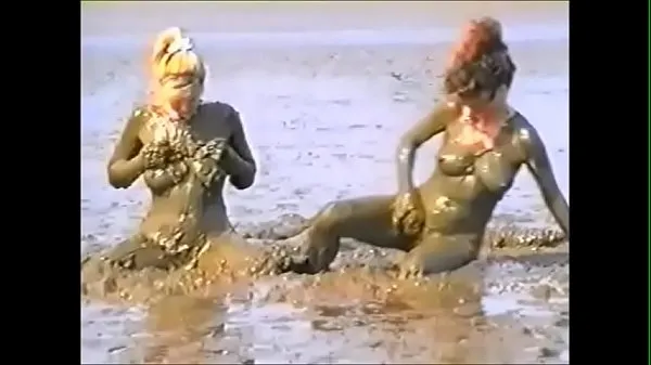 최고의 Mud Girls 1 최고의 비디오