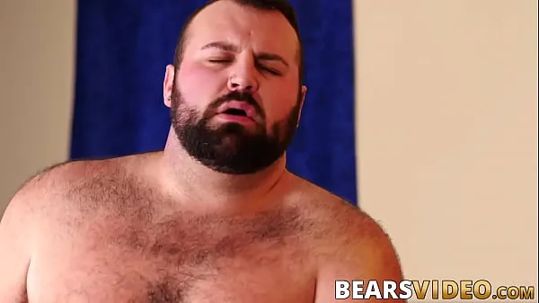 Najlepsze Bear stud takes a dick inside of his tight little butt hole najlepsze filmy