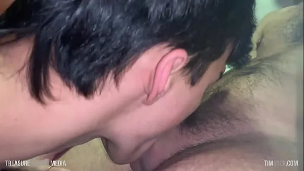 Nejlepší Horny Lil twink Swallows dick nejlepší videa