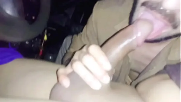 最好的 Sucking married in the car until he comes in my mouth 最佳影片