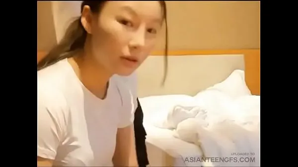 Los mejores Chica universitaria china chupando polla en un hotel mejores vídeos