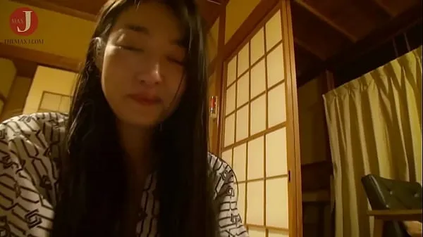 Najboljši Slender Japanese girl with long hair pleasures a lucky man with her wet tight pussy [HMHI-229 najboljši videoposnetki