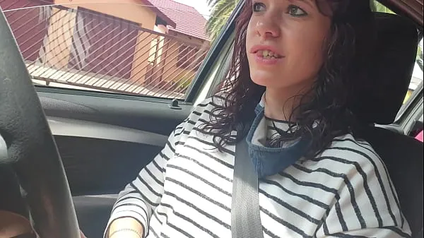 Meilleures Maigre brune à l'extérieur de la voiture masturbation chatte meilleures vidéos