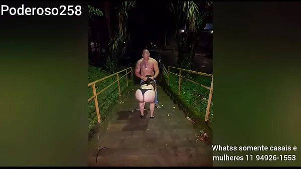 Beste Estava parado no dogging praça mirante da lapa, marido cuckold chamou pra dar volta com esposa no banco de trás do carro , enquanto ele dirigia (completo red beste video's