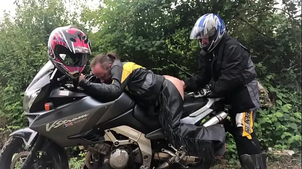 Legjobb Gay fisting biker legjobb videók