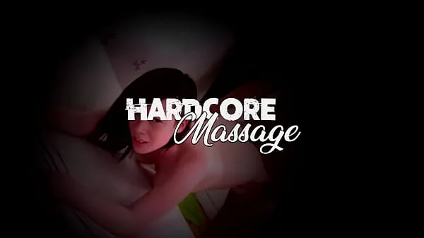 Meilleures Massage hardcore - Une chatte d' reçoit un massage à l'huile meilleures vidéos