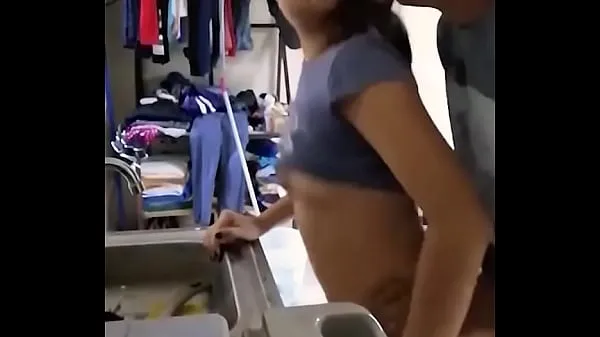 Cute amateur Mexican girl is fucked while doing the dishes Video hay nhất hay nhất