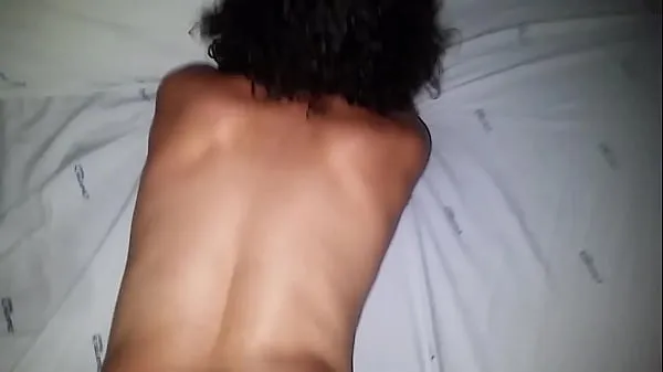 Los mejores Chica joven gimiendo en el palo mejores vídeos