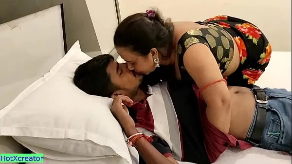 Best Bengali bhabhi hot amazing XXX sex for rupee!! with clear dirty audio best Videos