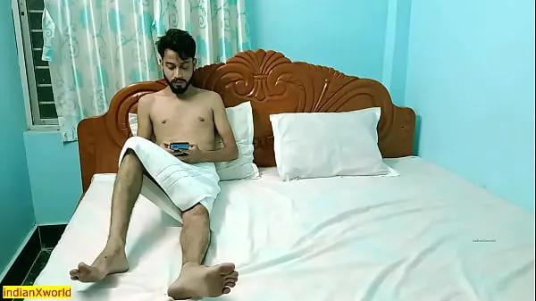 Nejlepší Indian young boy fucking beautiful hotel girl at Mumbai! Indian hotel sex nejlepší videa