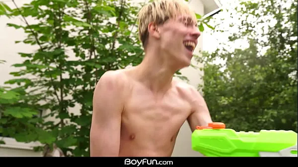 Beste Boyfun - Hot Twink Dreier Nachmittags Fickfestbeste Videos