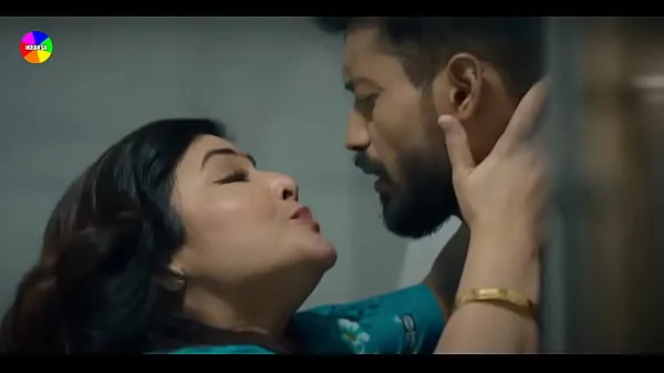 Najboljši Son-in-law fucks mother-in-law after wife sleeps Hindi najboljši videoposnetki