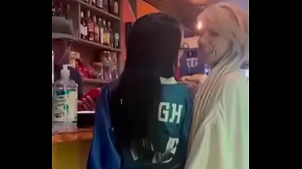 Najlepsze Bad Melli e Kyra Sex de Putaria no Bar najlepsze filmy